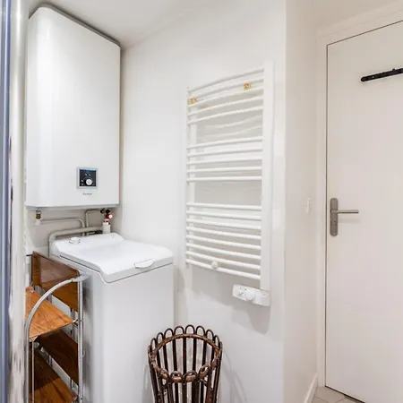 Tranquil 1bd - Gare De L'est Apartmán *